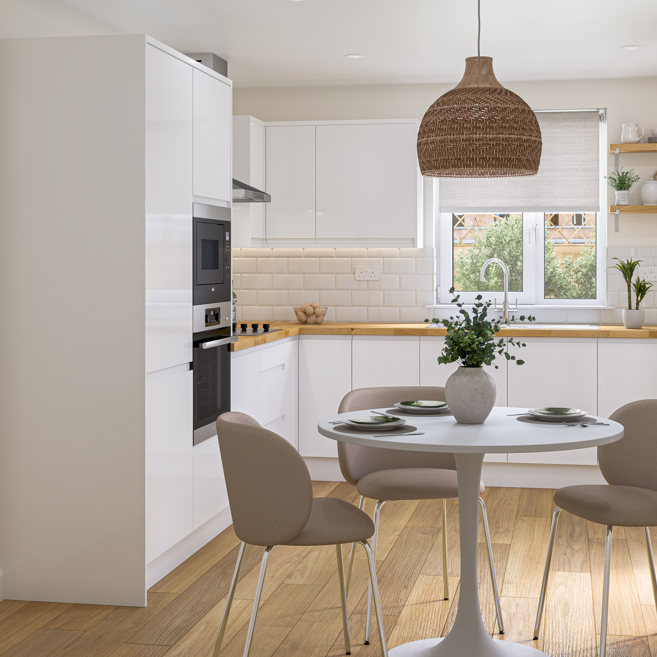 Arlo Gloss White 2024 1